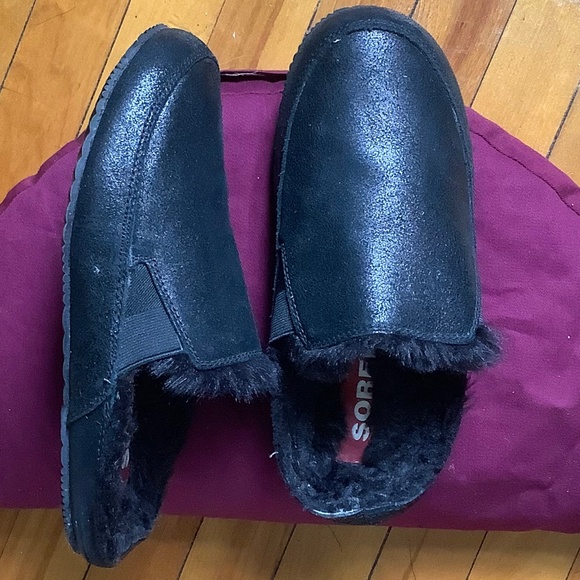 Black Sorel Slippers 7 - Picture 4 of 4
